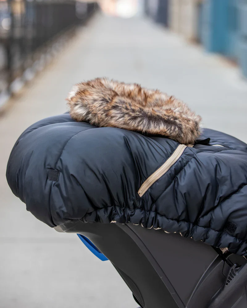 7AM Car Seat Cocoon Tundra - Black Faux Fur - Image 4