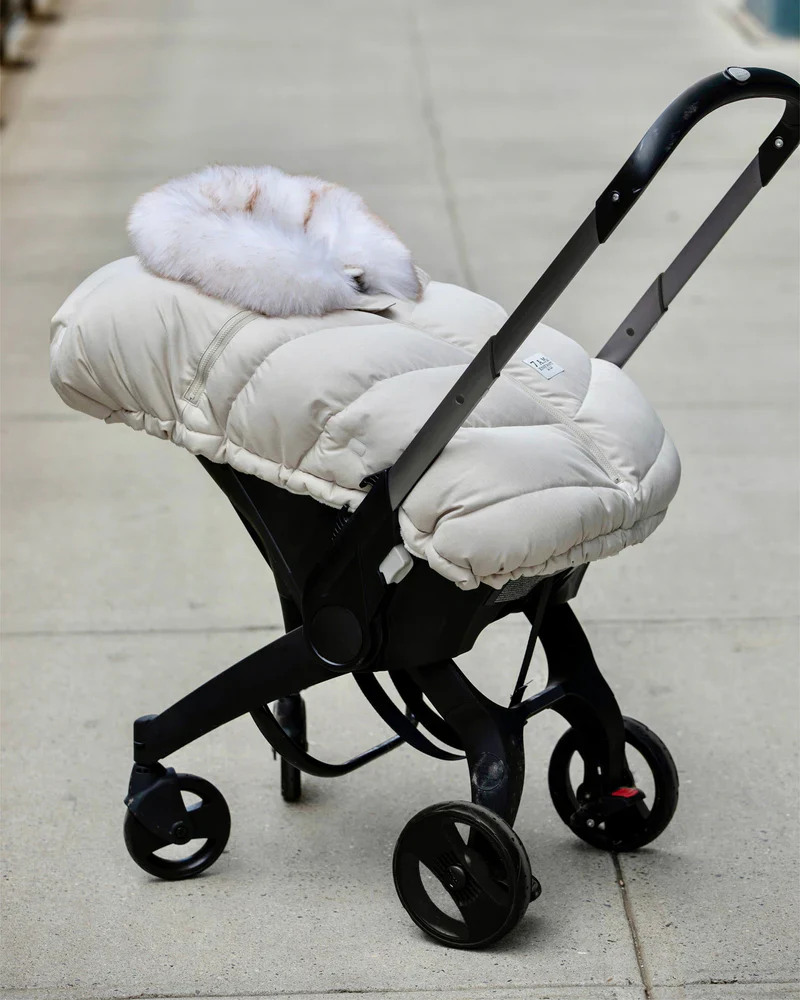 7AM Car Seat Cocoon Tundra - Heather Beige - White Faux Fur - Image 9