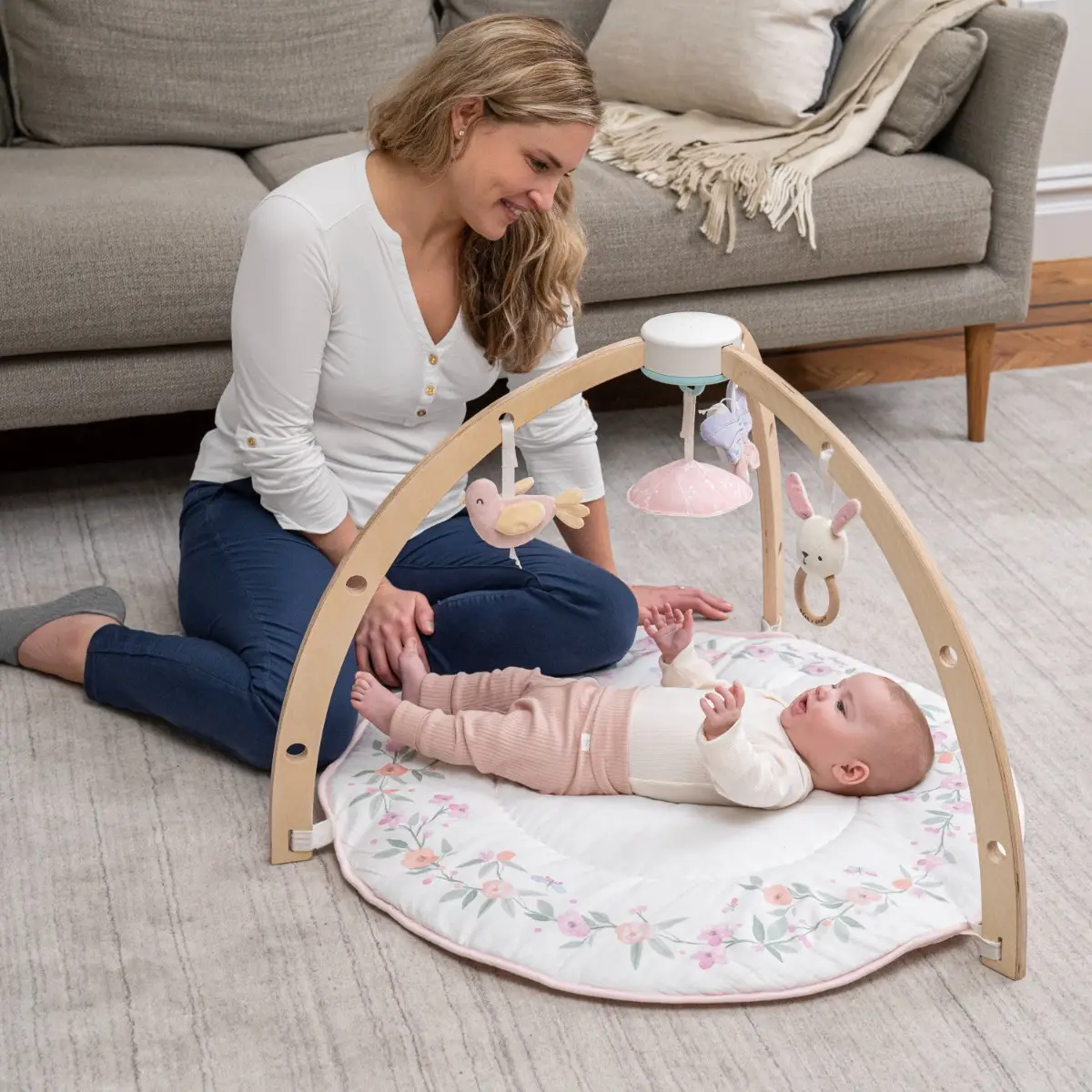 aden + anais Baby Activity Gym ma fleur - Image 4