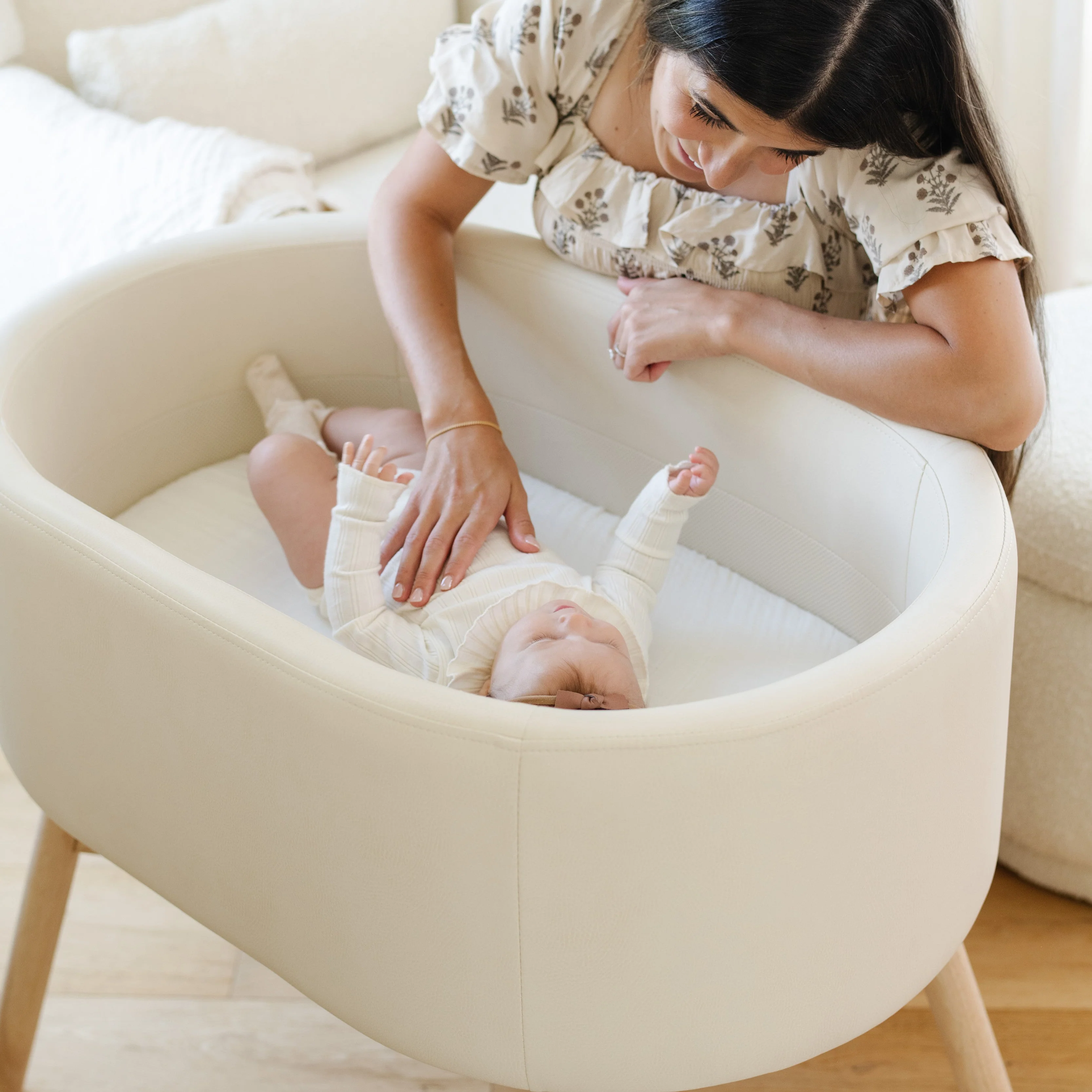babyletto x GATHRE Hoop Bassinet - Image 23