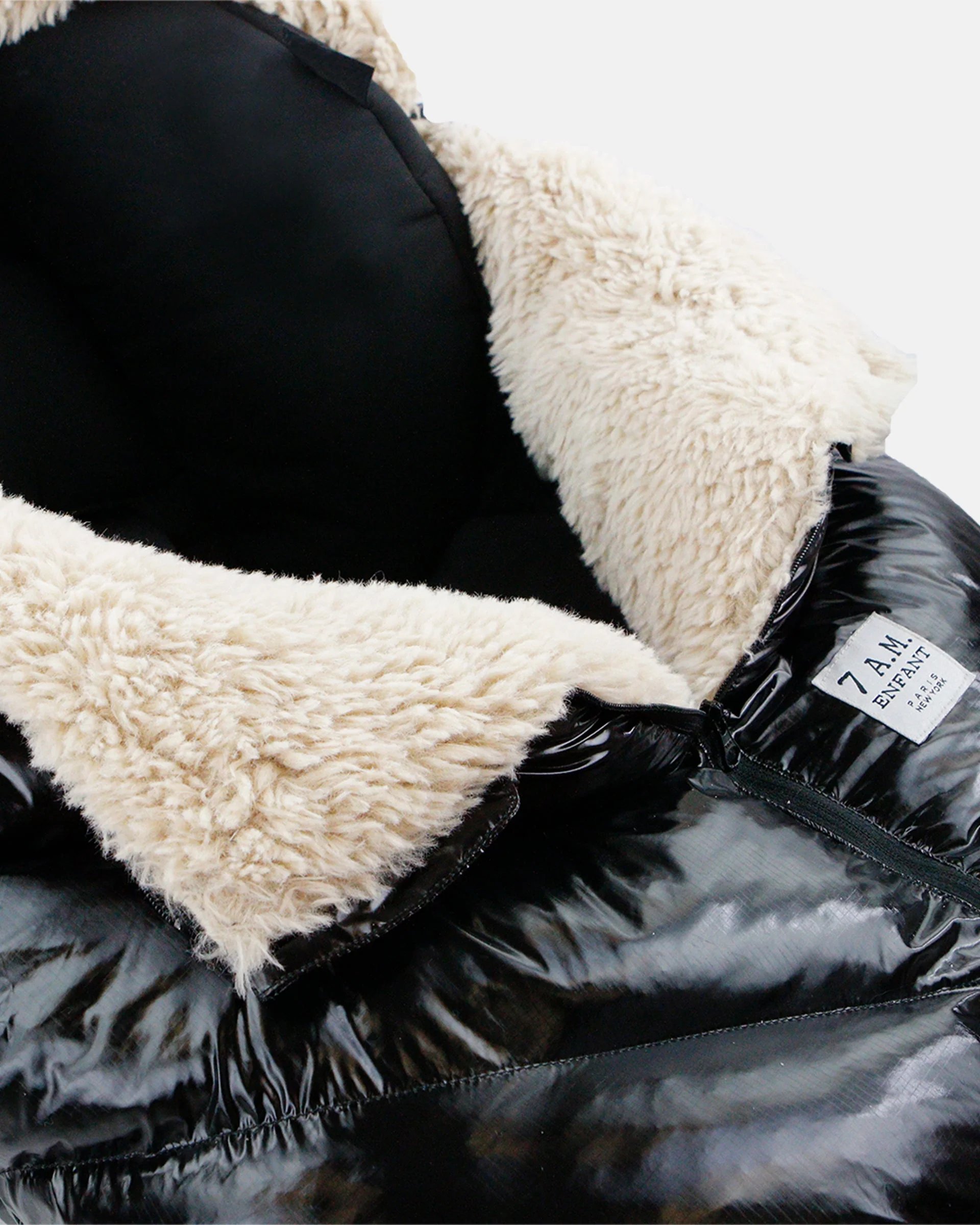 7AM Car Seat Cocoon  Polar Black - Image 5