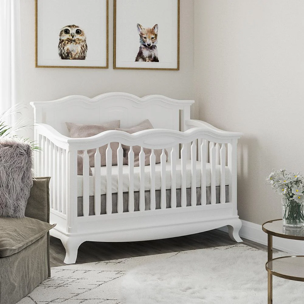 Romina Cleopatra Convertible Crib / Solid Back