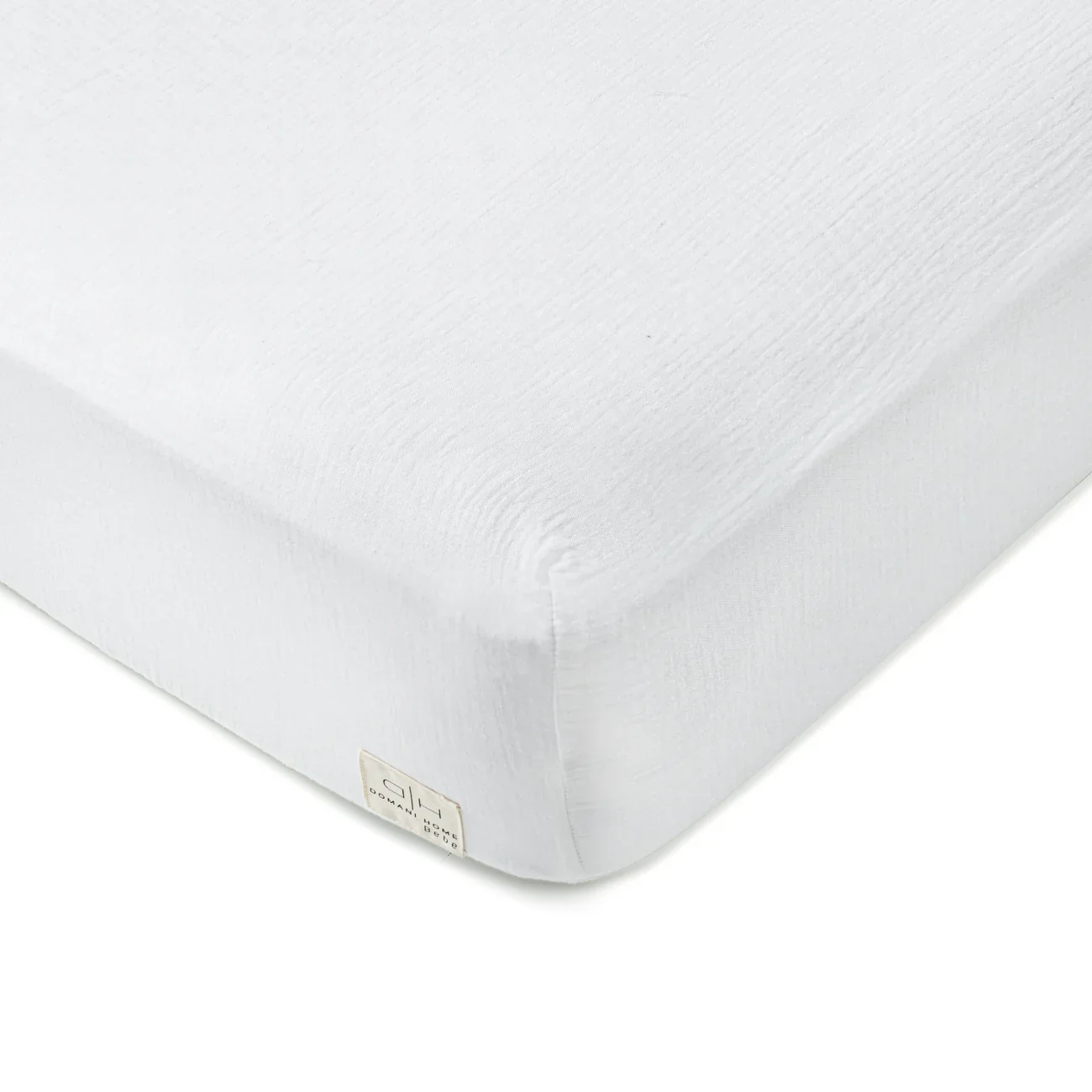 Domani Home Gauze 3 Piece Crib Set in Pouch in White - Image 4