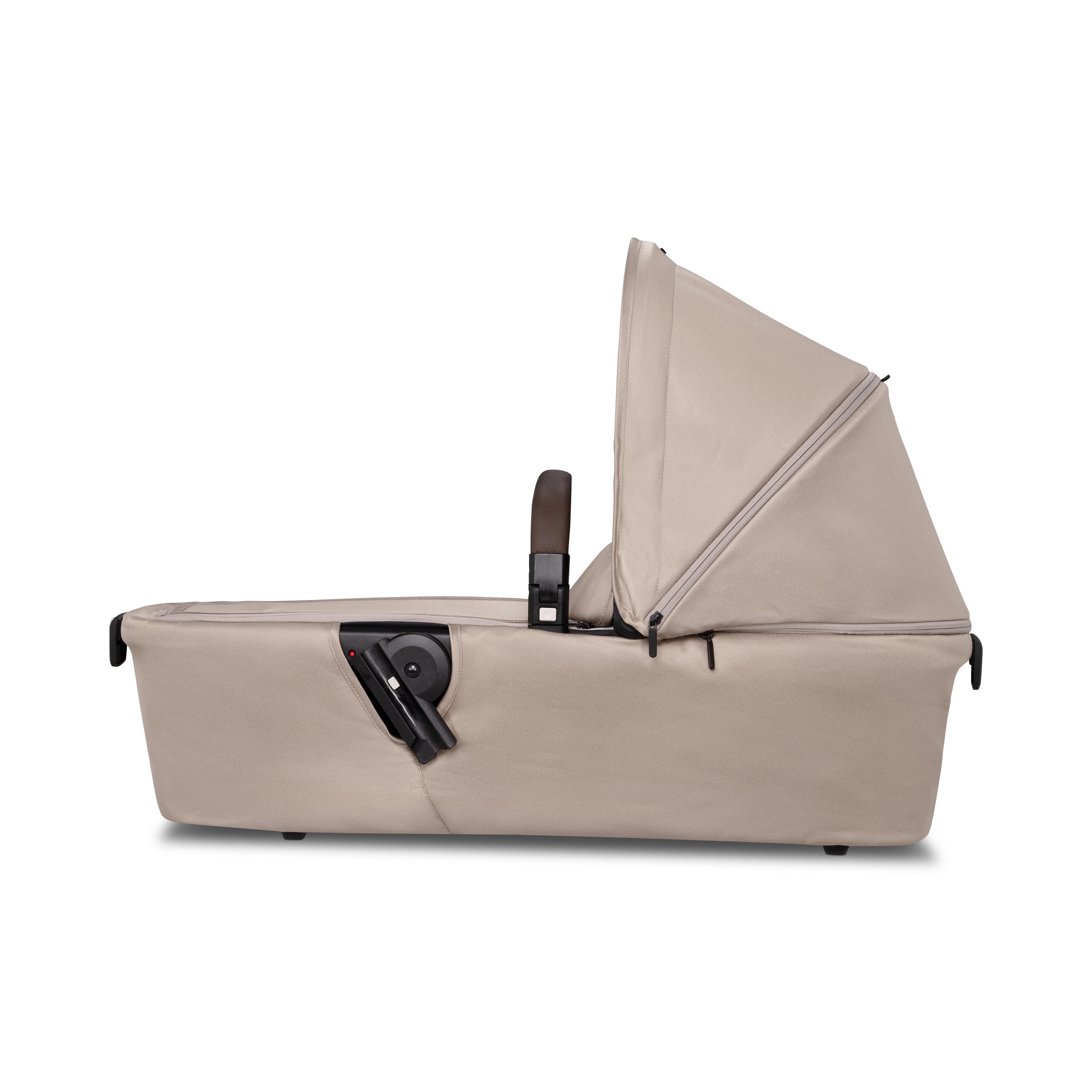 Joolz Aer+ Cot - Image 10