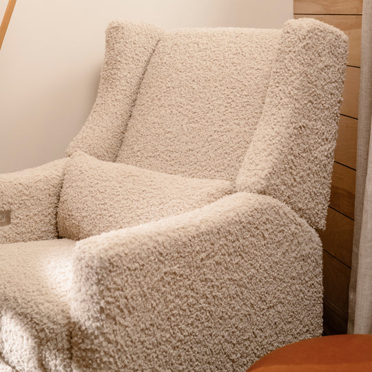 Kiwi Glider Recliner w/ Electronic Control and USB - Image 10