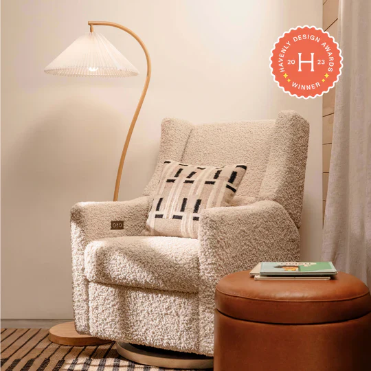 Kiwi Glider Recliner w/ Electronic Control and USB - Image 11