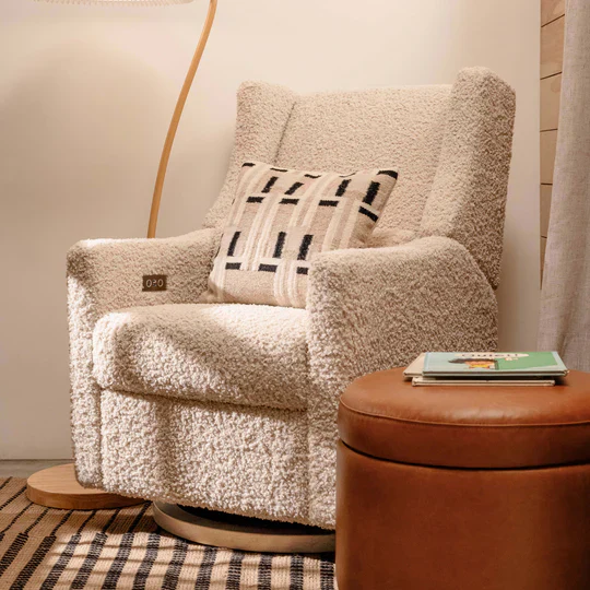 Kiwi Glider Recliner w/ Electronic Control and USB - Image 9