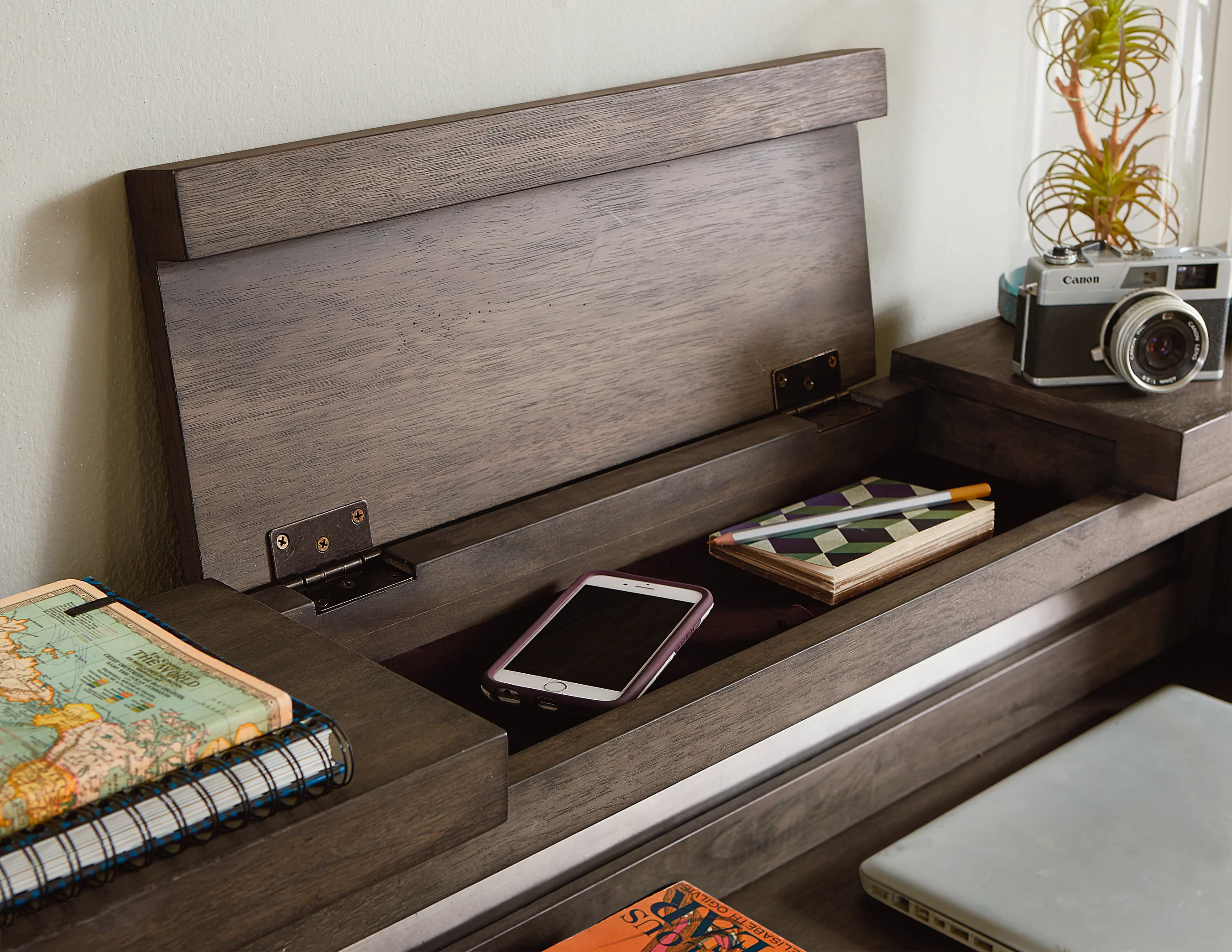 Legacy Classic Kids Bunkhouse Desk Gallery - Image 3