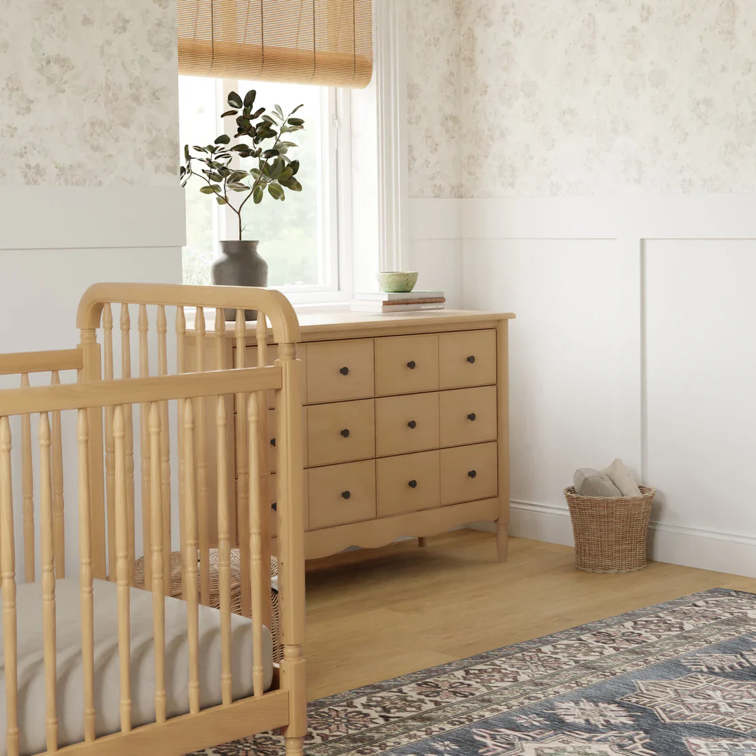 Liberty 3 in 1 Convertible Spindle Crib w/Toddler Bed - Image 18