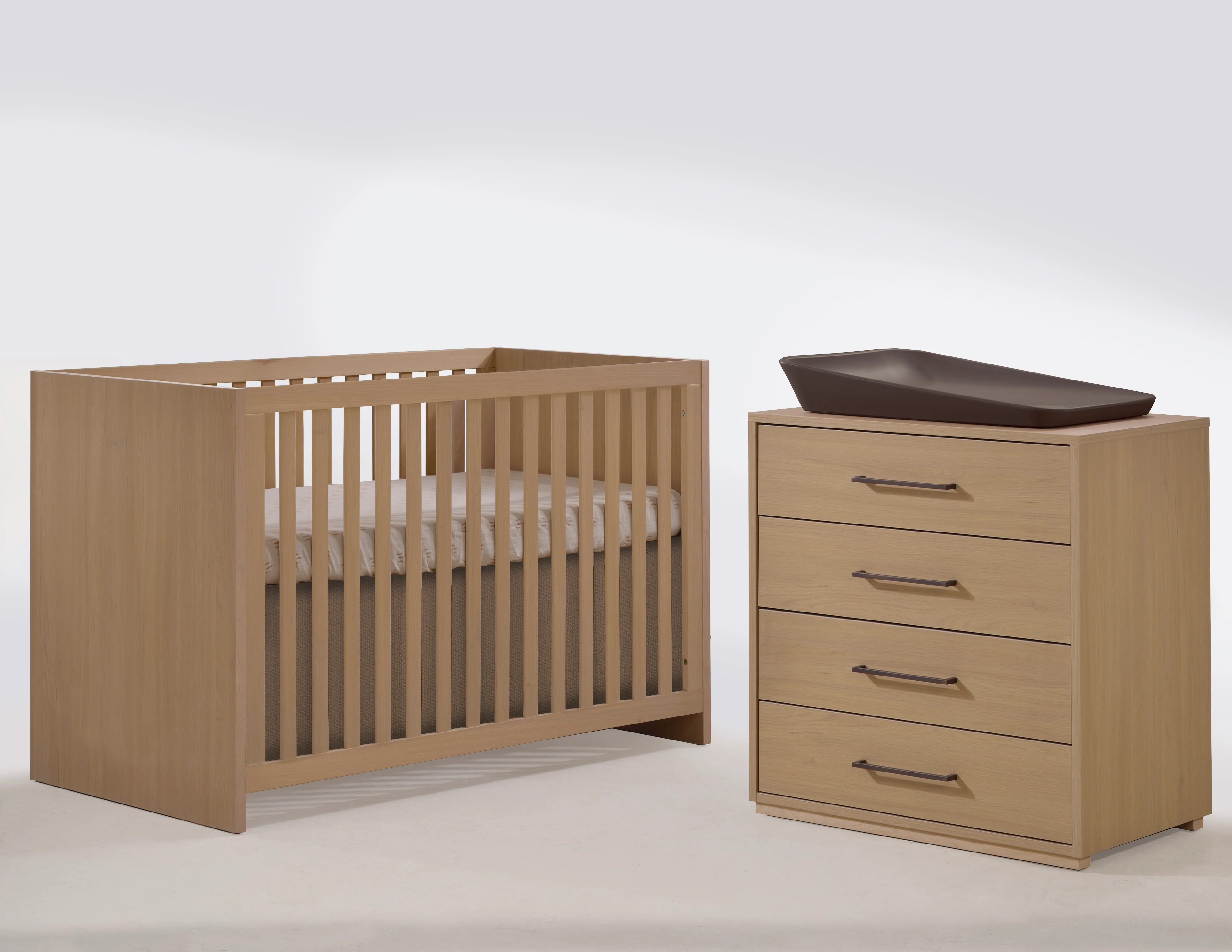Natart Contempo Crib and Dresser set - Image 2