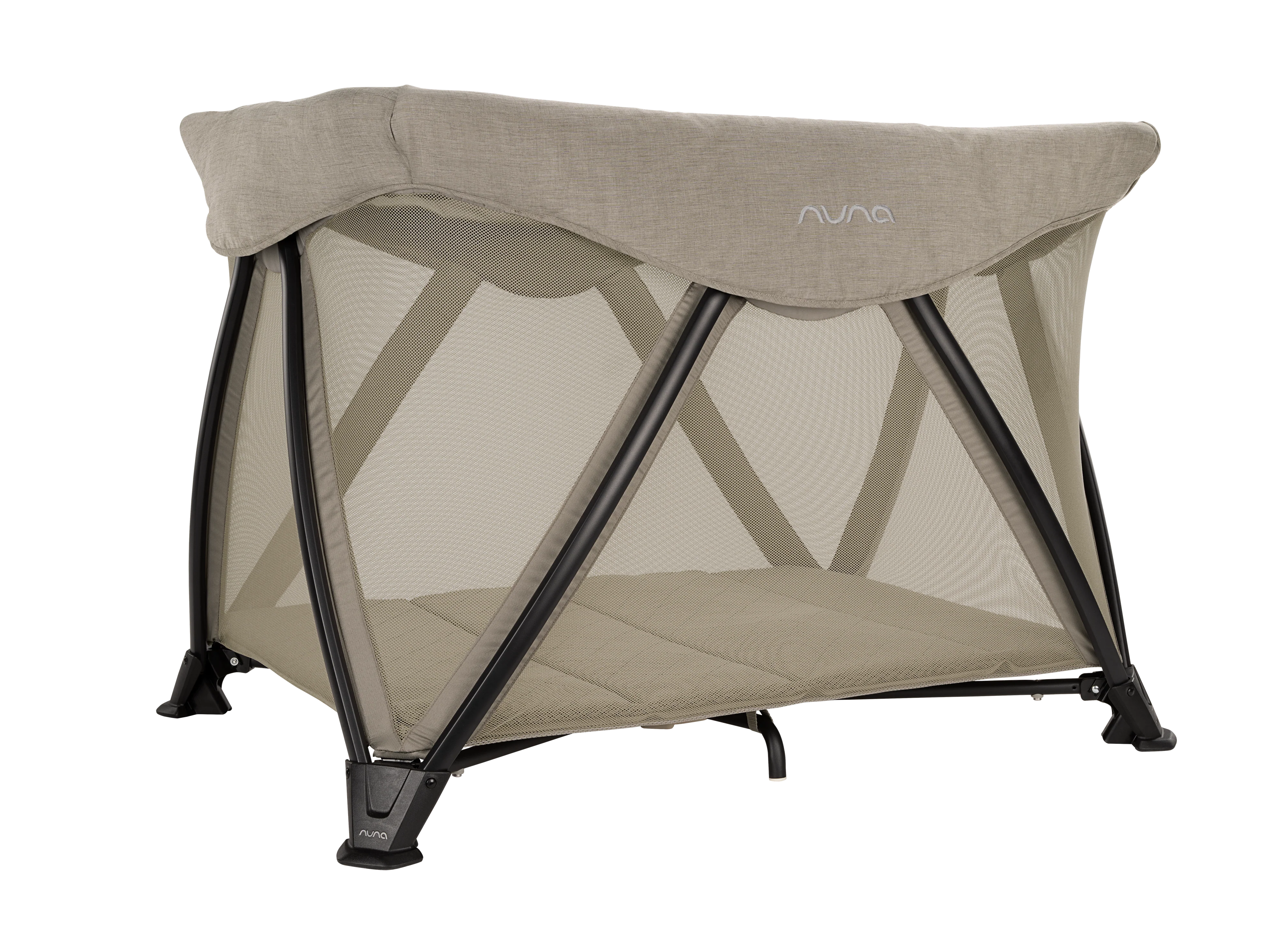 Nuna SENA Aire Playard - Image 4
