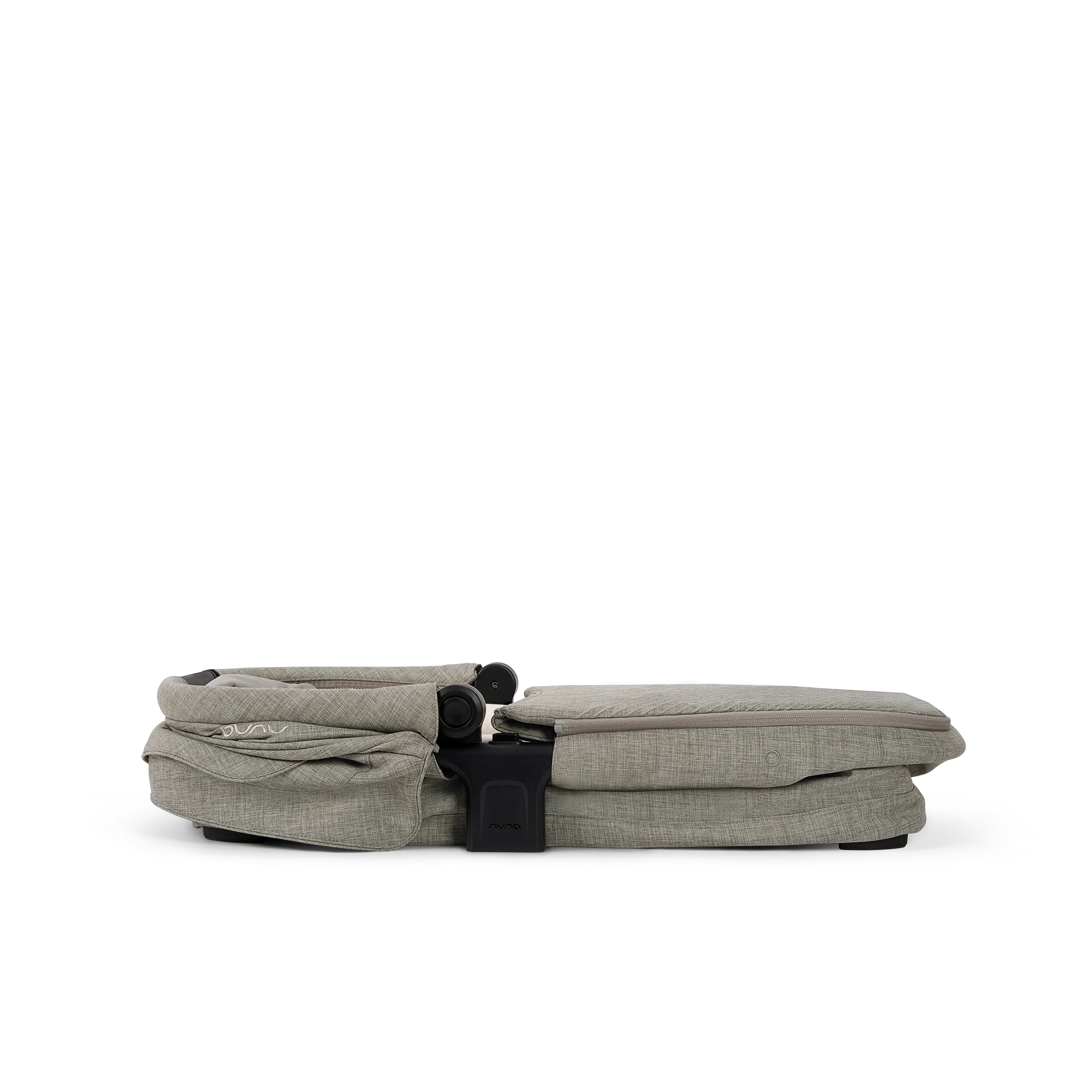 Nuna SWIV™ & TRIV™ series bassinet + stand - Image 4