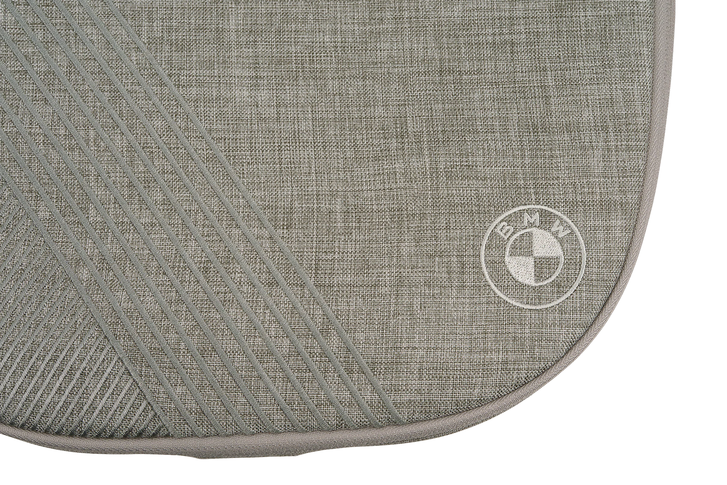Nuna SWIV™ & TRIV™ series bassinet + stand - Image 9