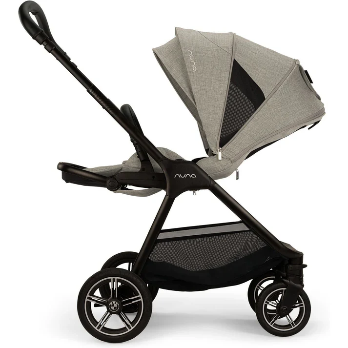 Nuna x BMW Triv Next Stroller in Graphene - Image 10