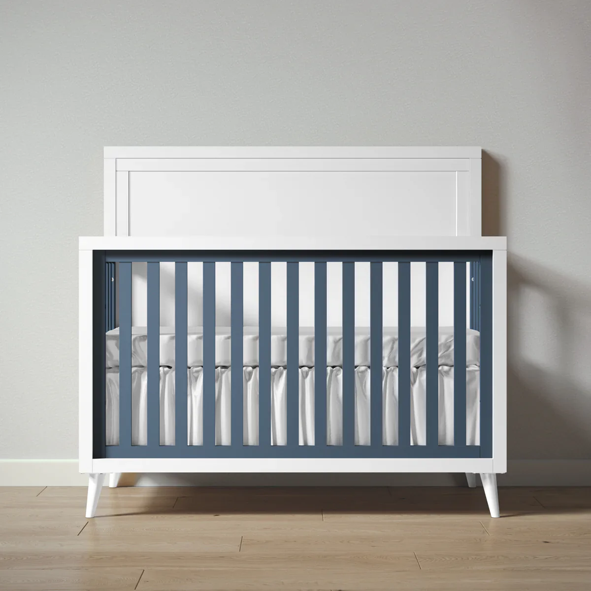 Romina New York Convertible crib - Image 2