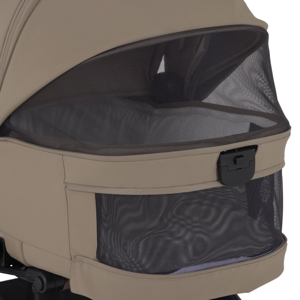 Silver Cross Nia Compact Bassinet - Image 12