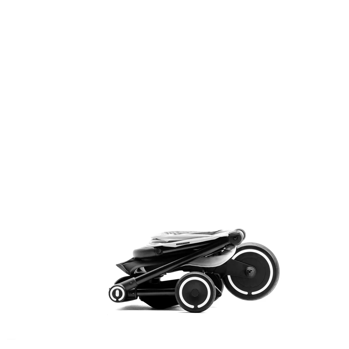 SmarTrike Traveler Active Stroller - Image 25