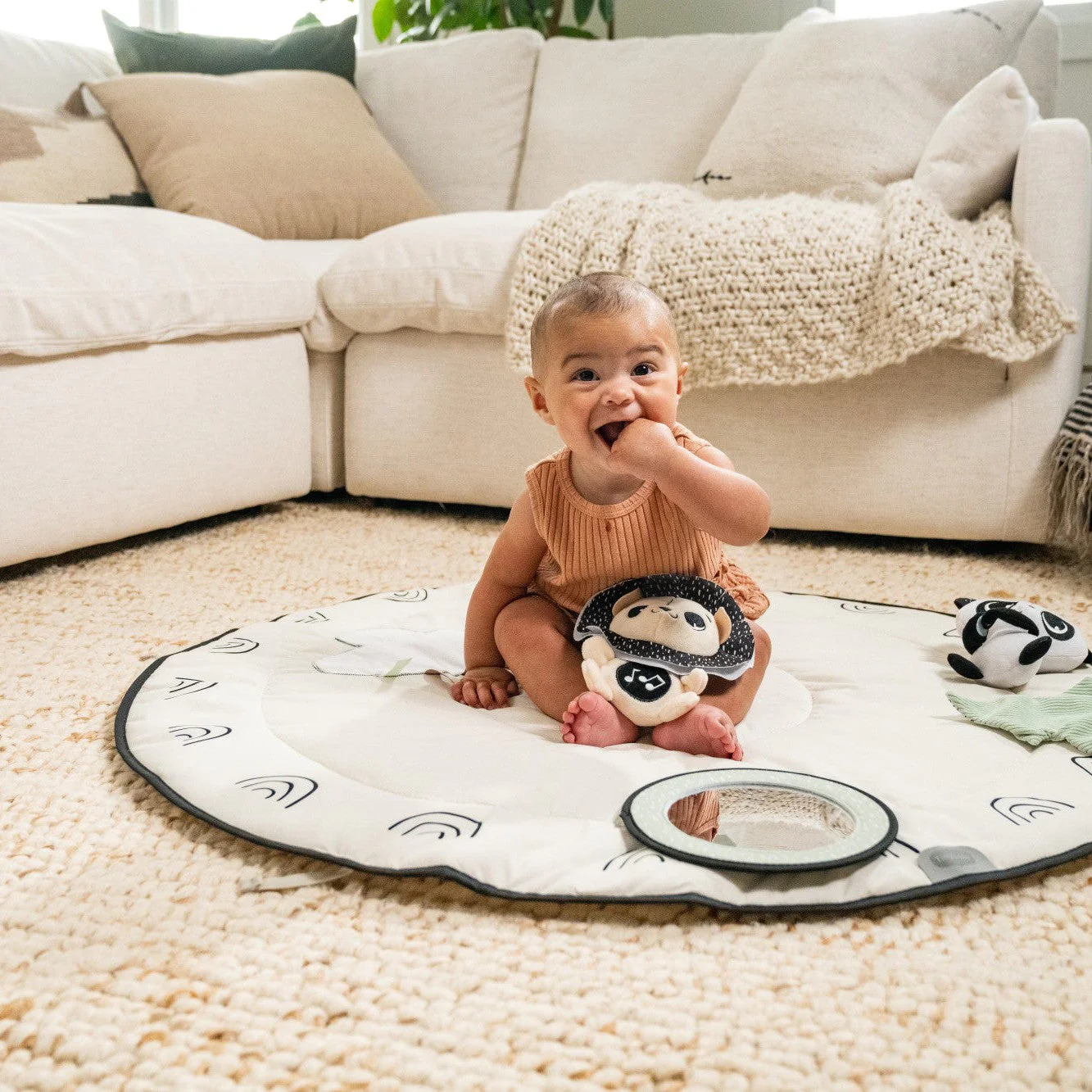 Tiny Love Black & White Décor Luxe Developmental Gymini - Image 29