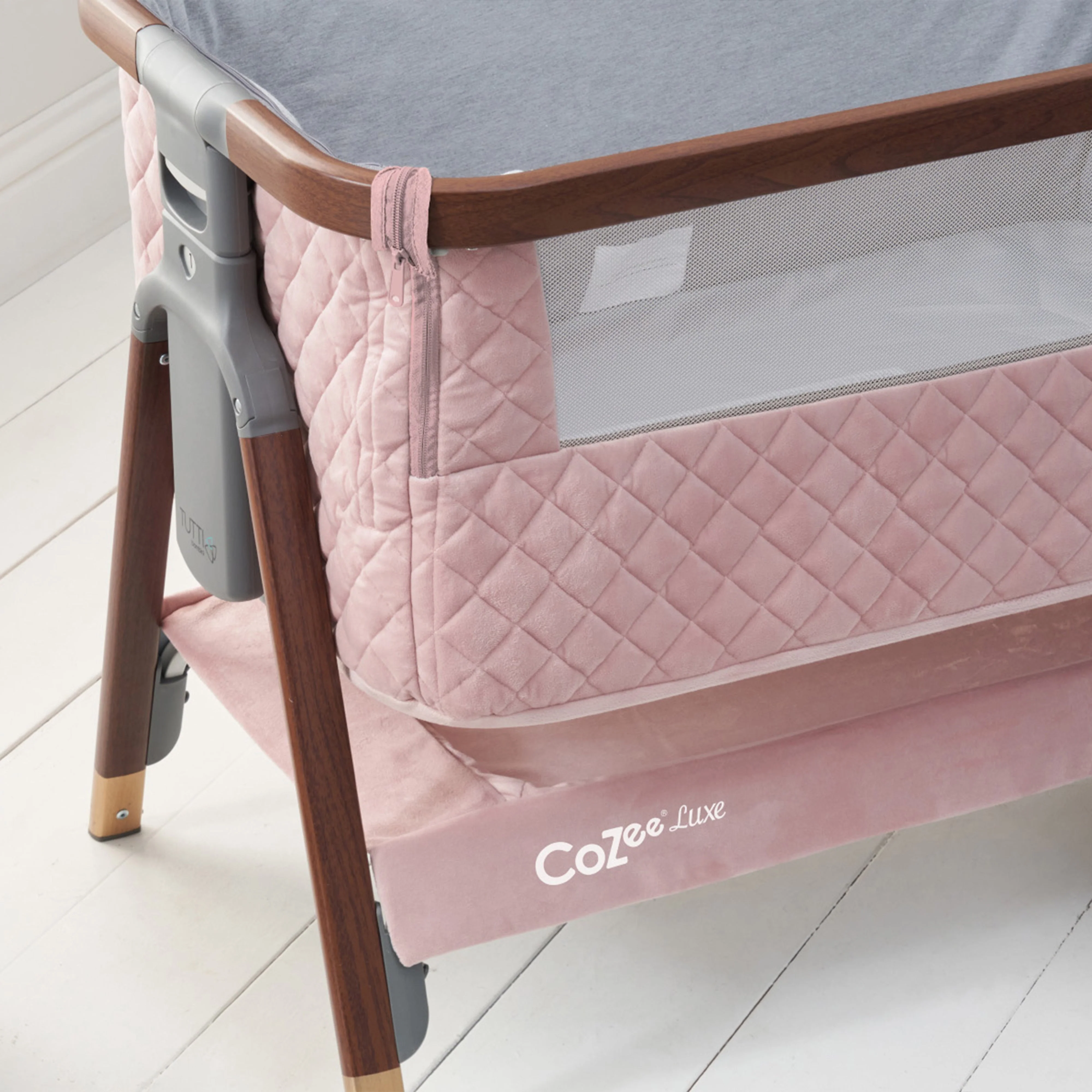 Tutti Bambini CoZee Luxe Bedside Crib - Image 14