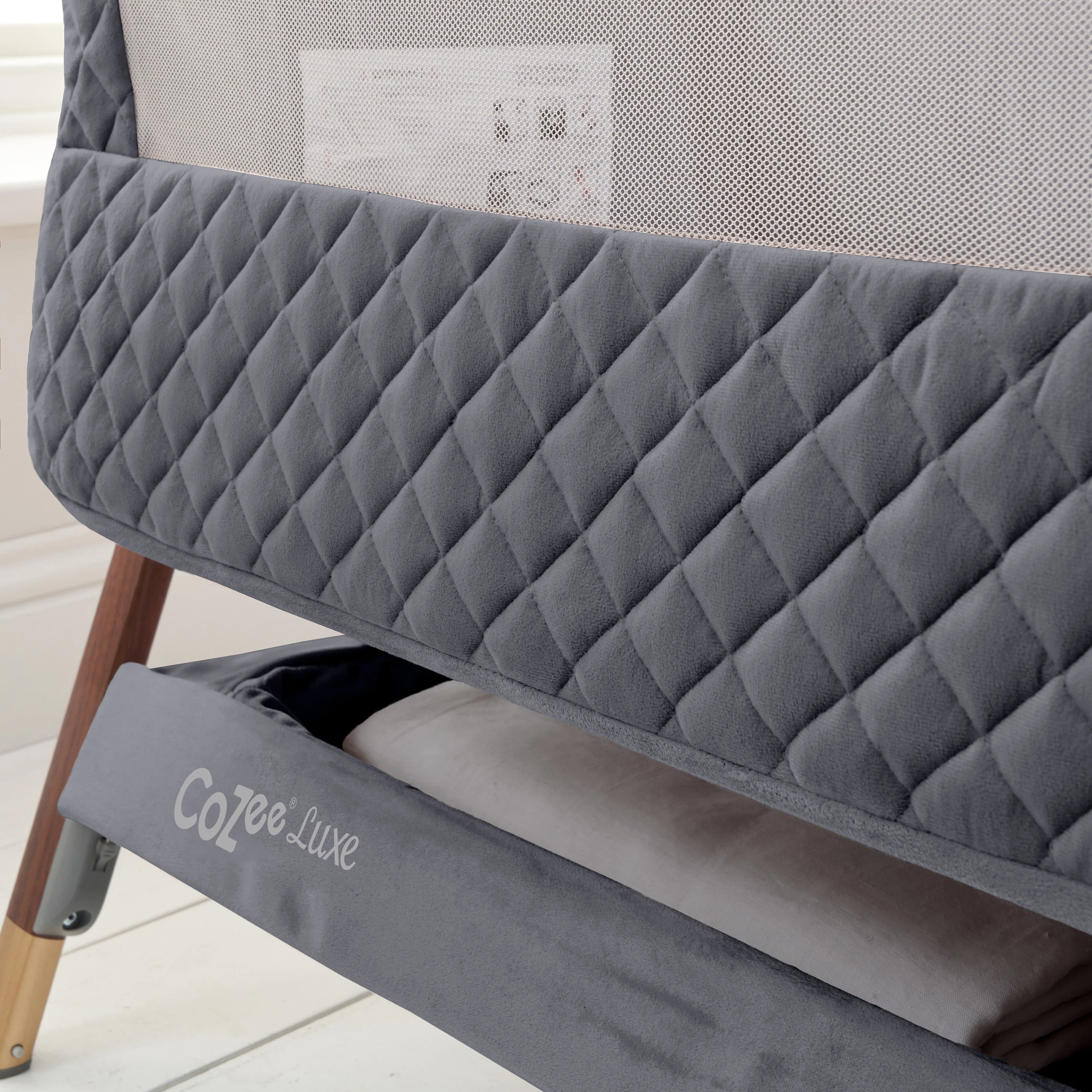 Tutti Bambini CoZee Luxe Bedside Crib - Image 32