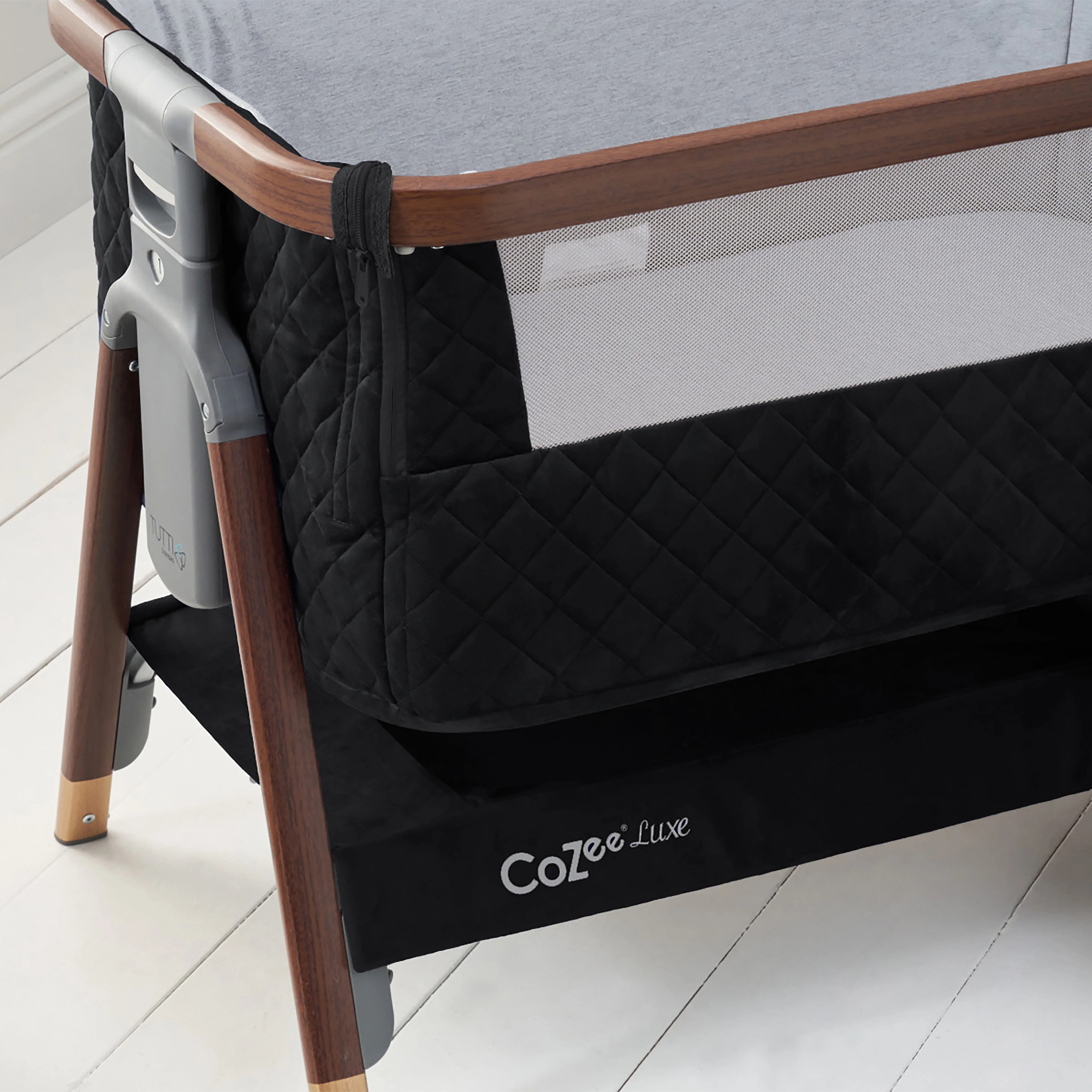 Tutti Bambini CoZee Luxe Bedside Crib - Image 8
