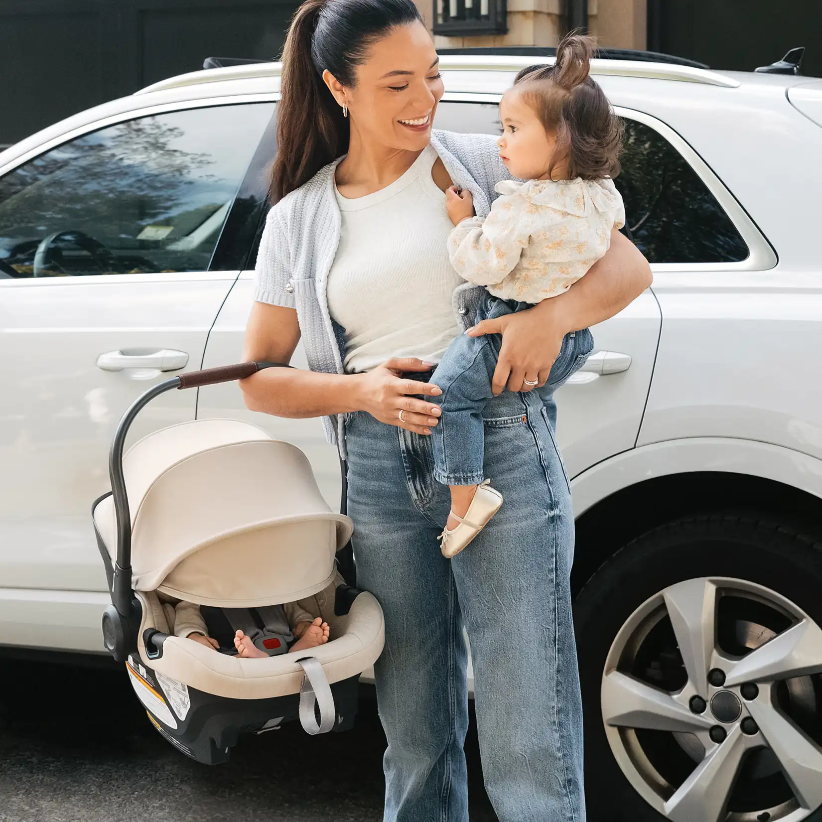 UPPAbaby Aria Infant Car Seat and Base - Image 10