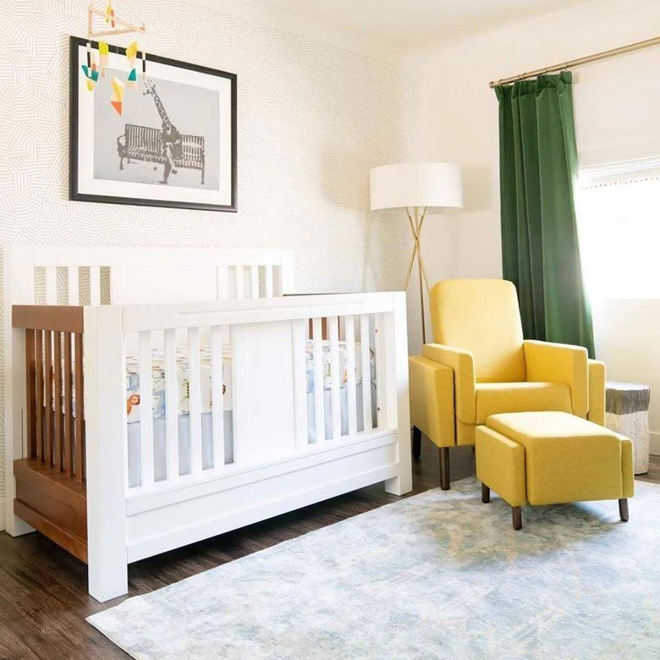 Romina Ventianni Convertible Crib - Image 8